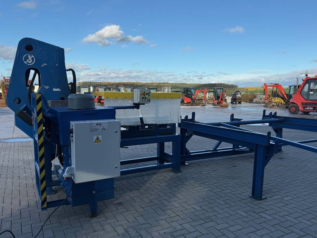 Mistra Breaker - ماكينة القص الهيدروليكي: صور 5 Mistra Breaker - ماكينة القص الهيدروليكي: صور 5