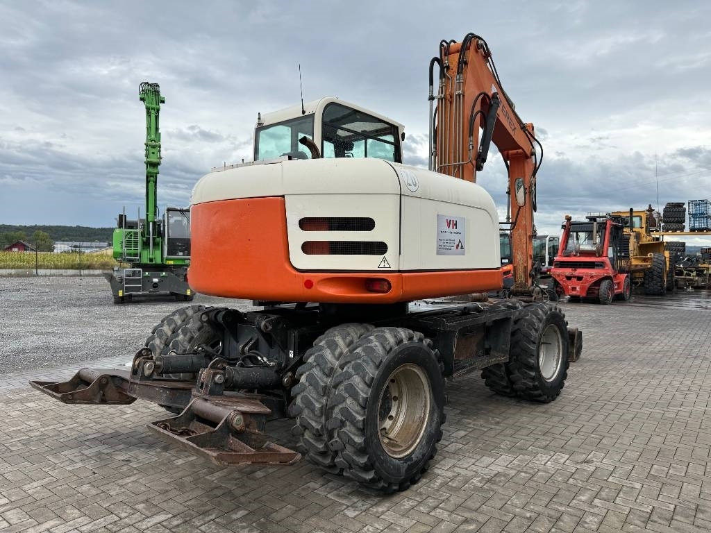 Terex TW 110 - حفارة على عجلات: صور 5 Terex TW 110 - حفارة على عجلات: صور 5