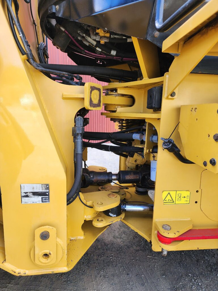 CAT 938M - اللودر بعجل: صور 3 CAT 938M - اللودر بعجل: صور 3