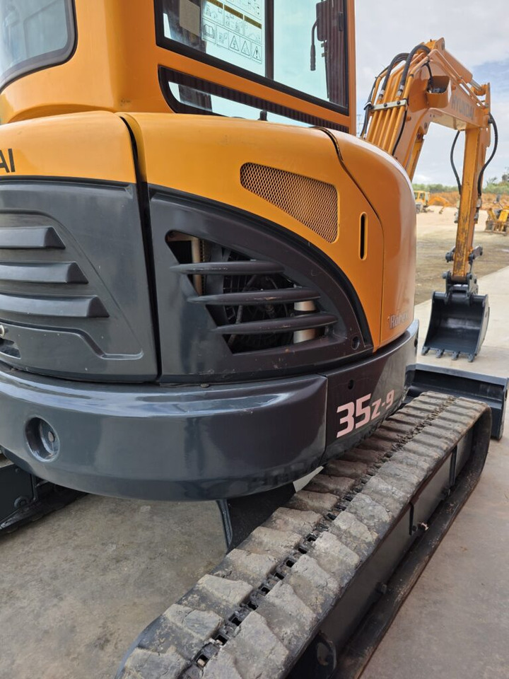 HYUNDAI ROBEX 35Z-9 - حفارة مصغرة: صور 4 HYUNDAI ROBEX 35Z-9 - حفارة مصغرة: صور 4