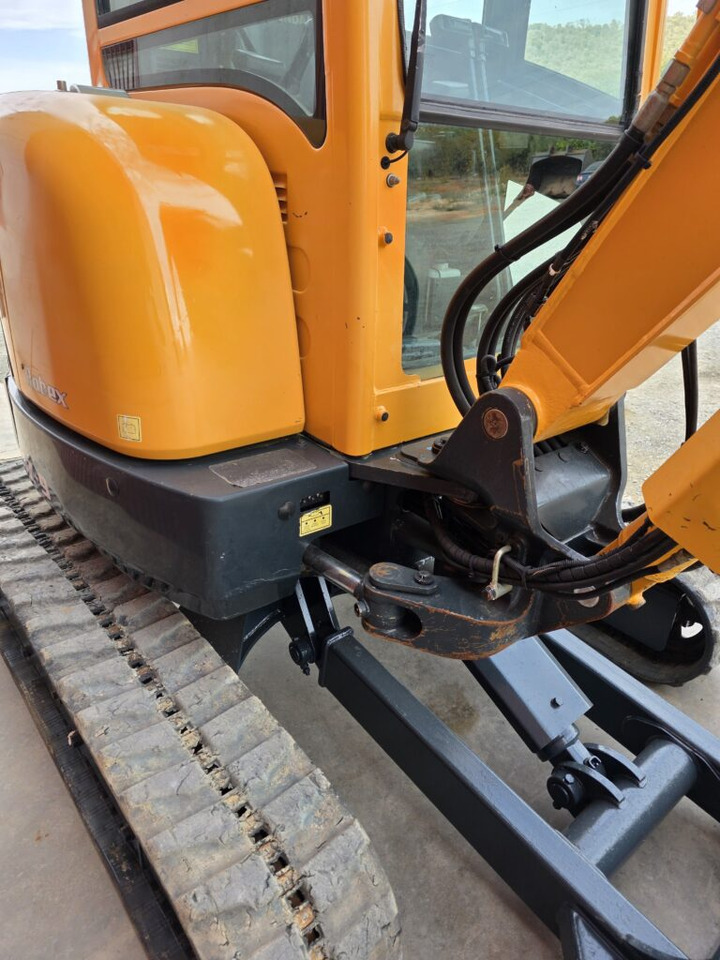 HYUNDAI ROBEX 35Z-9 - حفارة مصغرة: صور 5 HYUNDAI ROBEX 35Z-9 - حفارة مصغرة: صور 5