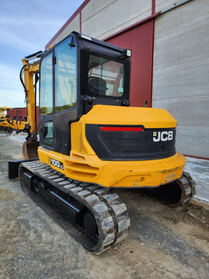 JCB 100C-1 - حفارة مصغرة: صور 2 JCB 100C-1 - حفارة مصغرة: صور 2