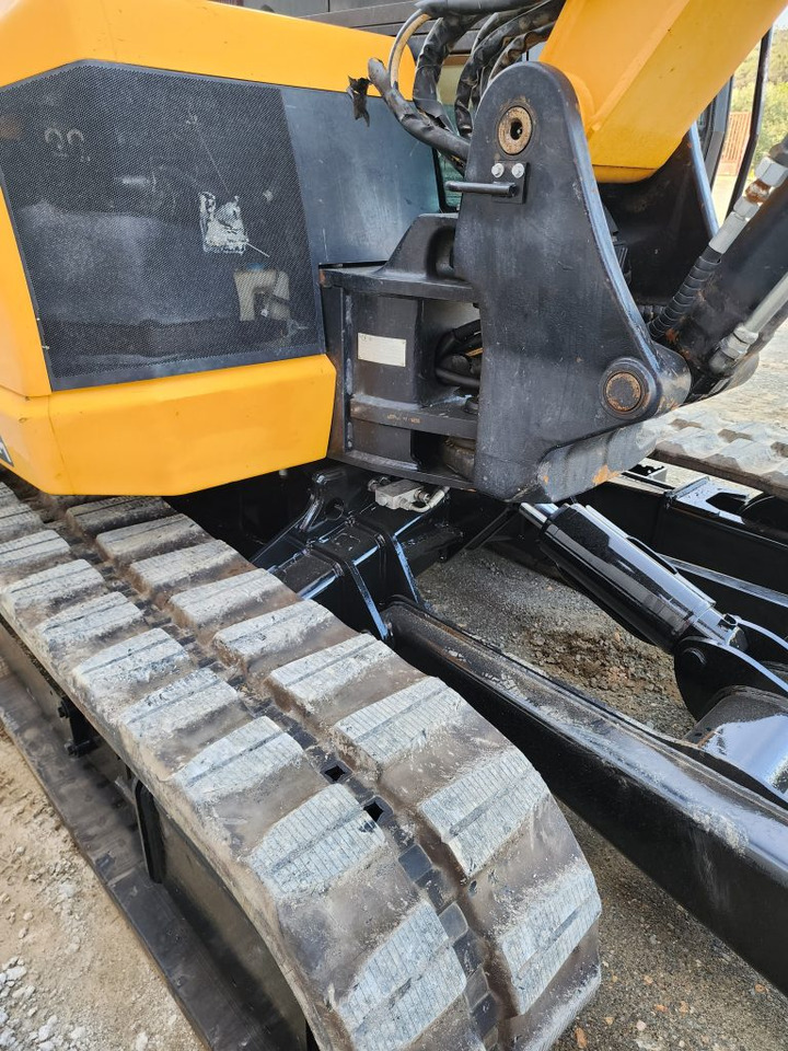 JCB 100C-1 - حفارة مصغرة: صور 4 JCB 100C-1 - حفارة مصغرة: صور 4