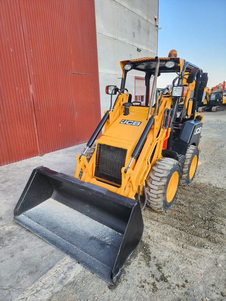 JCB 1CX - حفارة مصغرة: صور 3 JCB 1CX - حفارة مصغرة: صور 3