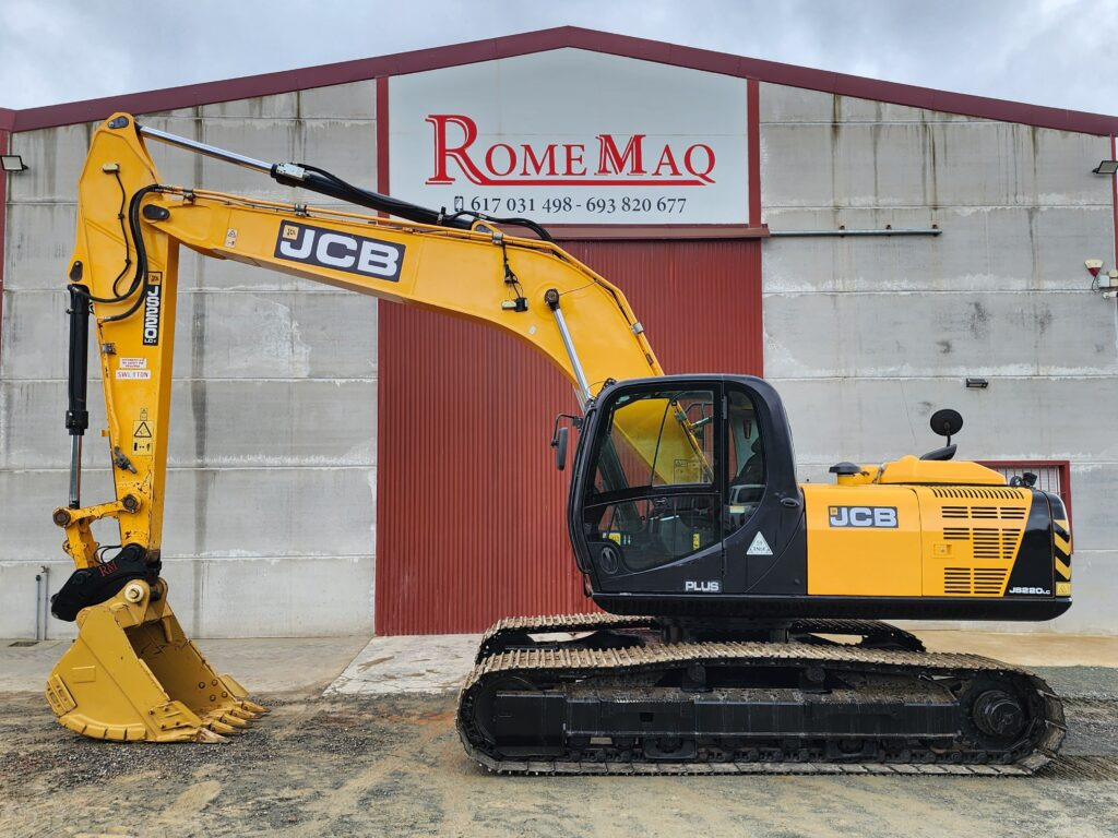 JCB JS220LC+T4i - حفارات زحافة: صور 1 JCB JS220LC+T4i - حفارات زحافة: صور 1
