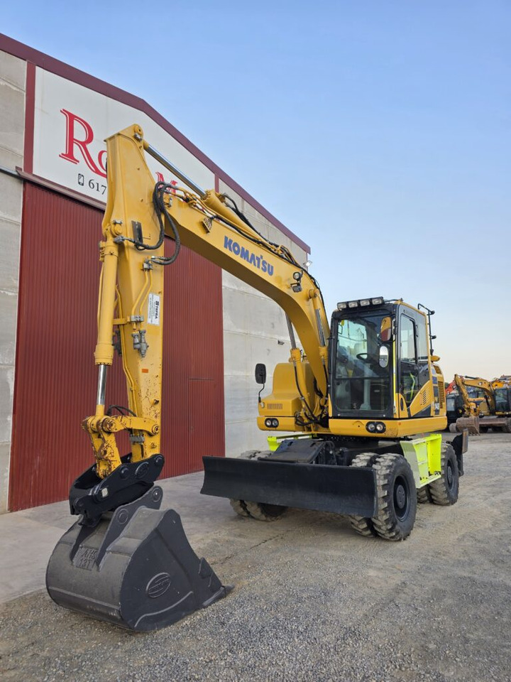 KOMATSU PW148-11 - حفارة على عجلات: صور 2 KOMATSU PW148-11 - حفارة على عجلات: صور 2