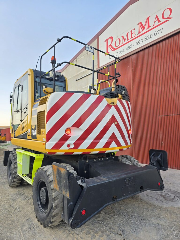 KOMATSU PW148-11 - حفارة على عجلات: صور 3 KOMATSU PW148-11 - حفارة على عجلات: صور 3