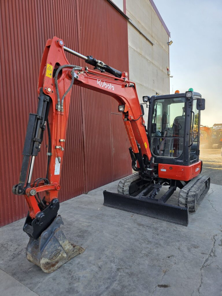 KUBOTA U36-4 - حفارة مصغرة: صور 2 KUBOTA U36-4 - حفارة مصغرة: صور 2