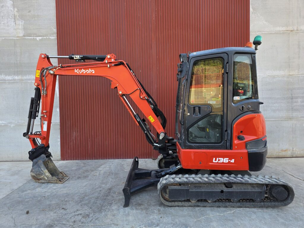 KUBOTA U36-4 - حفارة مصغرة: صور 1 KUBOTA U36-4 - حفارة مصغرة: صور 1