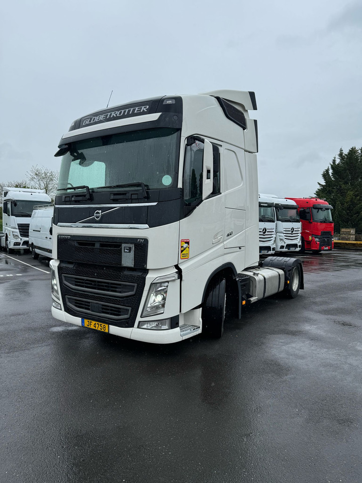 VOLVO FH460 - شاحنة جرار: صور 3 VOLVO FH460 - شاحنة جرار: صور 3