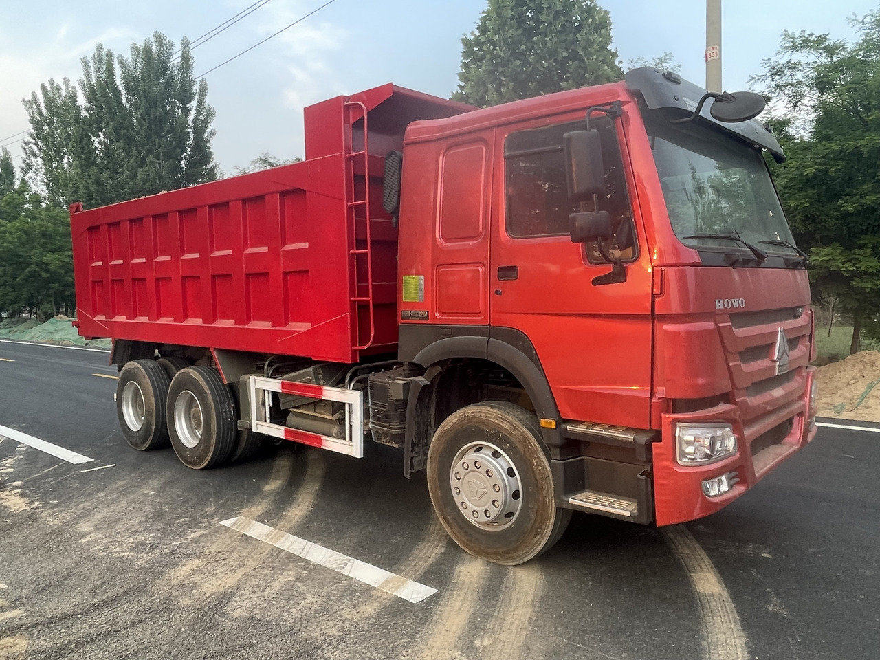 6X4 SINOTRUK HOWO DUMP TRUCK TIPPER 2020 - قلابات: صور 1 6X4 SINOTRUK HOWO DUMP TRUCK TIPPER 2020 - قلابات: صور 1
