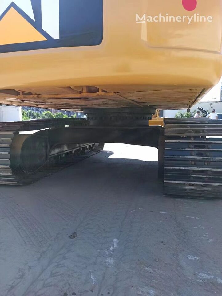 Caterpillar 320D - حفارات زحافة: صور 3 Caterpillar 320D - حفارات زحافة: صور 3