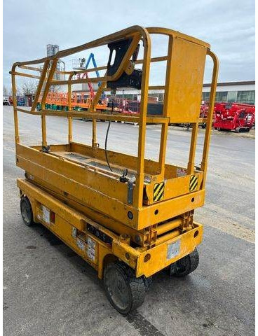 Haulotte Compact 8 - Scherenarbeitsbühne 8,2m, BJ 2021 - رافعات مقصية: صور 5 Haulotte Compact 8 - Scherenarbeitsbühne 8,2m, BJ 2021 - رافعات مقصية: صور 5