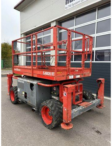 Skyjack SJ6826RT 10m Scherenarbeitsbühne BJ 2015 - رافعات مقصية: صور 2 Skyjack SJ6826RT 10m Scherenarbeitsbühne BJ 2015 - رافعات مقصية: صور 2