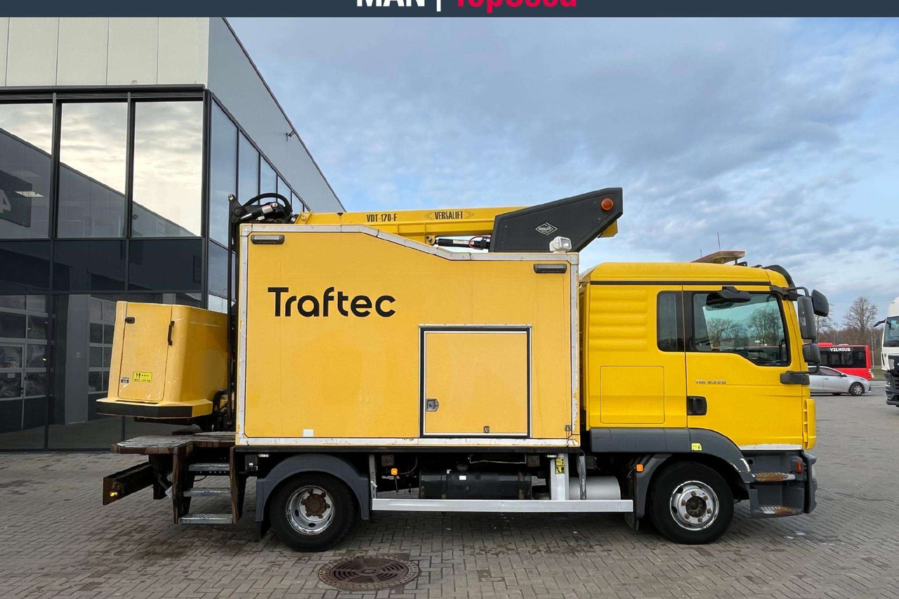 MAN 8.220 4X2 bokštelis(9291) - شاحنة كرين: صور 5 MAN 8.220 4X2 bokštelis(9291) - شاحنة كرين: صور 5