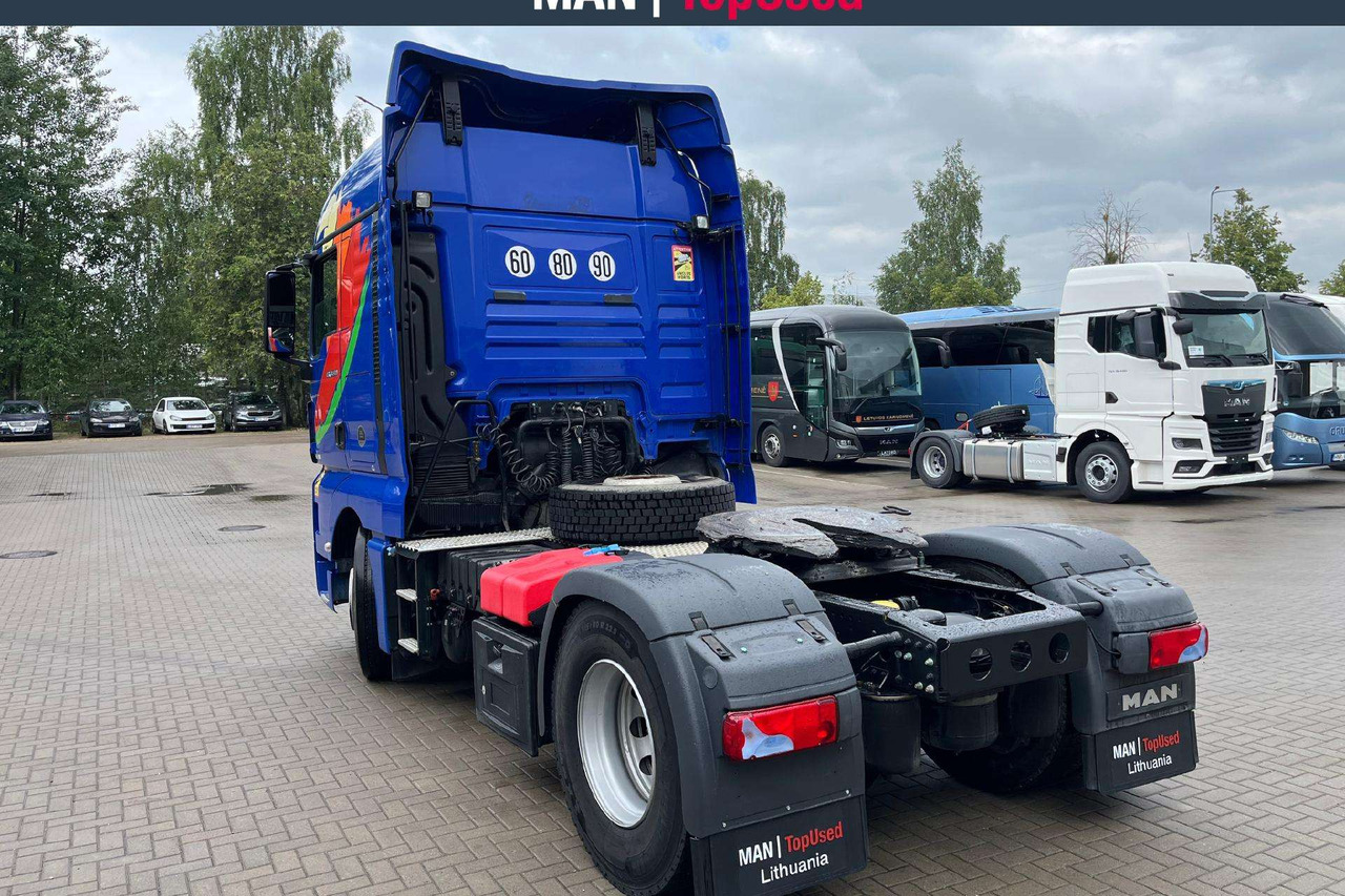 MAN TGX 18.500 XLX Cab Retarder (8739) - شاحنة جرار: صور 3 MAN TGX 18.500 XLX Cab Retarder (8739) - شاحنة جرار: صور 3