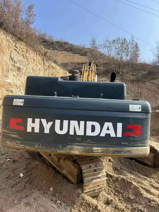 100% Original Hyundai 520 Used Excavator 52 Ton Hyundai 520 Excavator Hyundai Excavator - حفارة: صور 3 100% Original Hyundai 520 Used Excavator 52 Ton Hyundai 520 Excavator Hyundai Excavator - حفارة: صور 3