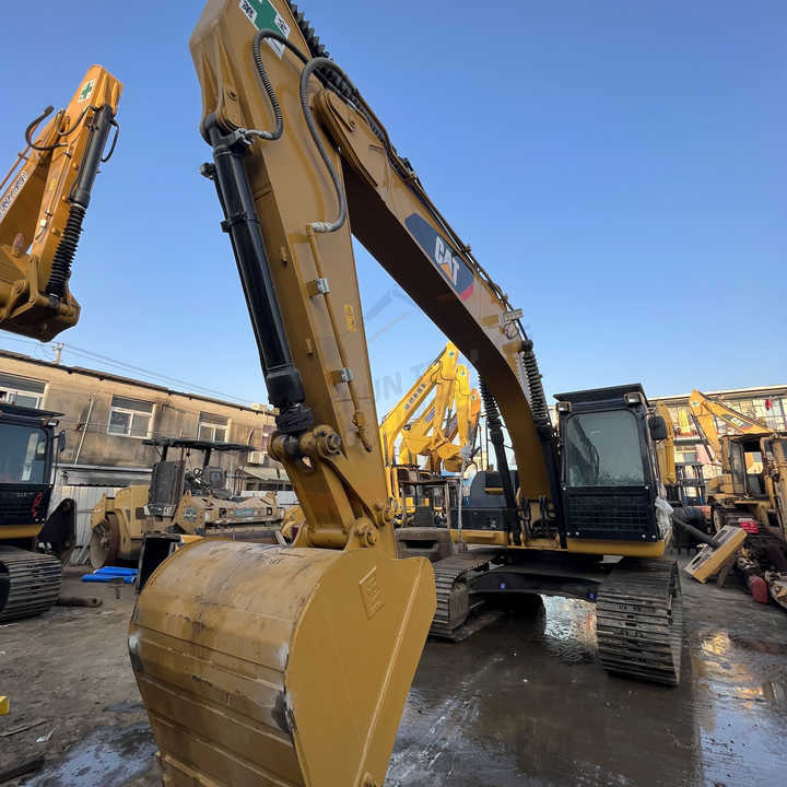 20Tons excavator Used CAT Excavator 325D 320D 320B 320BL 320C 320CL On sale - حفارات زحافة: صور 1 20Tons excavator Used CAT Excavator 325D 320D 320B 320BL 320C 320CL On sale - حفارات زحافة: صور 1