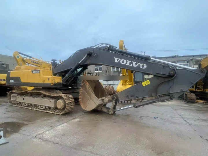 90% new and low hours 48 ton VOLVO EC480D used excavator for sale cheap hot sale Used VOLVO EC480D second hand excavator - حفارات زحافة: صور 5 90% new and low hours 48 ton VOLVO EC480D used excavator for sale cheap hot sale Used VOLVO EC480D second hand excavator - حفارات زحافة: صور 5