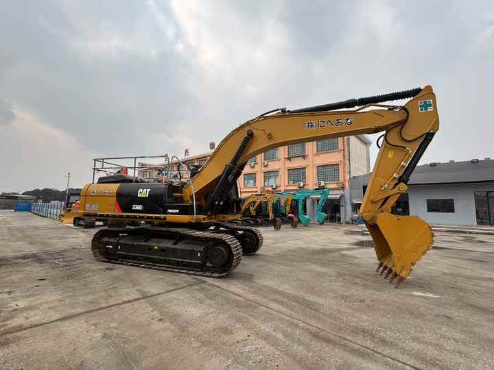 CAT336D Used Excavator Secondhand Hydraulic Crawler 36ton CAT 336 336D 336D2 Large Earth-moving Digging Equipment Machinery - حفارة: صور 4 CAT336D Used Excavator Secondhand Hydraulic Crawler 36ton CAT 336 336D 336D2 Large Earth-moving Digging Equipment Machinery - حفارة: صور 4