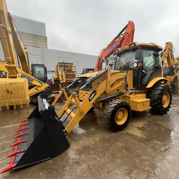 Cheap Price 420f2 Used Backhoe Loader Used Backhoes Cat 420f2 Tractor Backhoe Loader with good working condition on Sale - حفار متعدد الاستخدام: صور 1 Cheap Price 420f2 Used Backhoe Loader Used Backhoes Cat 420f2 Tractor Backhoe Loader with good working condition on Sale - حفار متعدد الاستخدام: صور 1