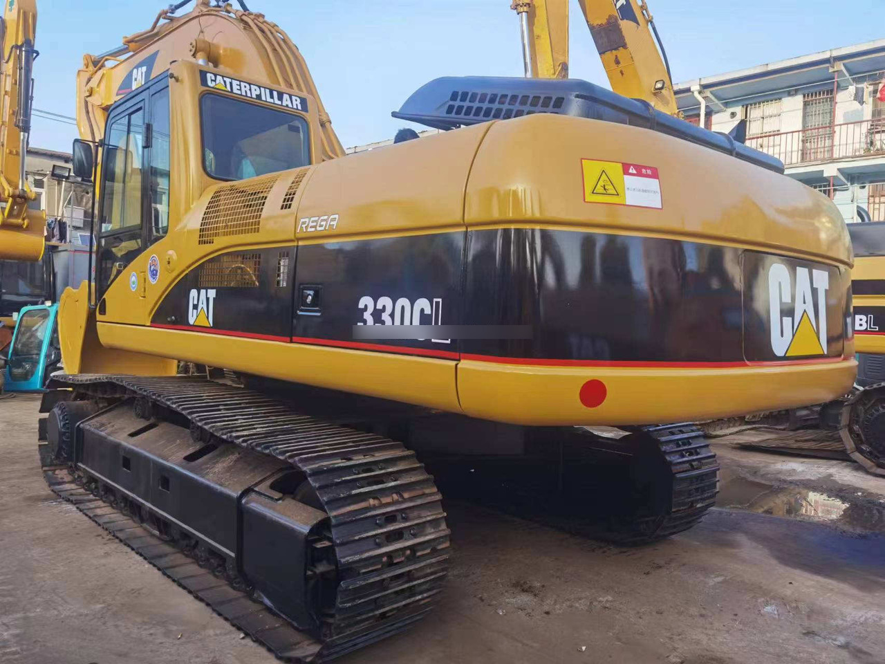 Excellent Condition Used Japan Original Caterpillar Cat 330CL Excavator for Sale - حفارات زحافة: صور 2 Excellent Condition Used Japan Original Caterpillar Cat 330CL Excavator for Sale - حفارات زحافة: صور 2