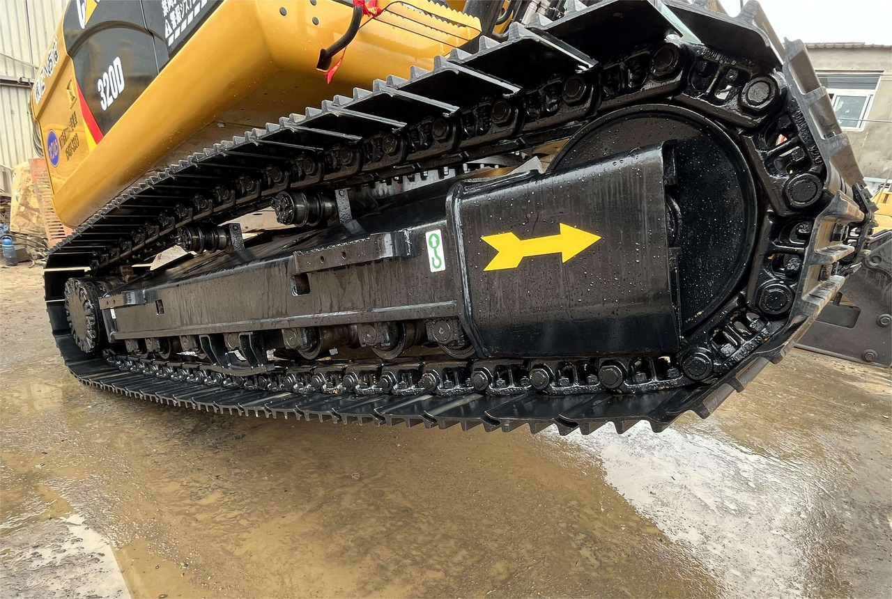 Hot sale Used Cat Excavator CAT 320D High Quality Japan Used Construction Machine 20ton Excavator cat320d - حفارات زحافة: صور 3 Hot sale Used Cat Excavator CAT 320D High Quality Japan Used Construction Machine 20ton Excavator cat320d - حفارات زحافة: صور 3