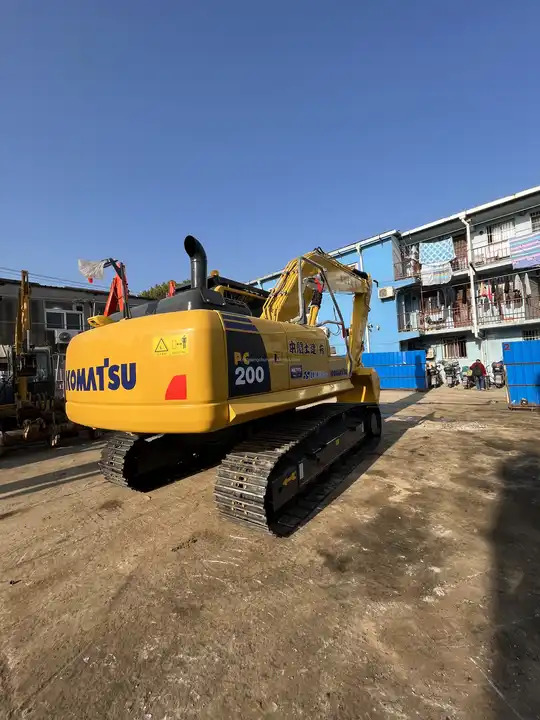 Original Japan Komatsu PC200 used excavator for sale/second hand komatsu excavator PC200-8 PC220-8 - حفارات زحافة: صور 5 Original Japan Komatsu PC200 used excavator for sale/second hand komatsu excavator PC200-8 PC220-8 - حفارات زحافة: صور 5