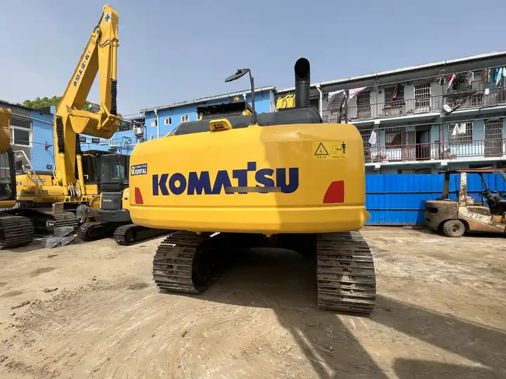 Original Japan Komatsu PC220 used excavator for sale/second hand komatsu excavator PC200-8 PC220-8 - حفارات زحافة: صور 5 Original Japan Komatsu PC220 used excavator for sale/second hand komatsu excavator PC200-8 PC220-8 - حفارات زحافة: صور 5