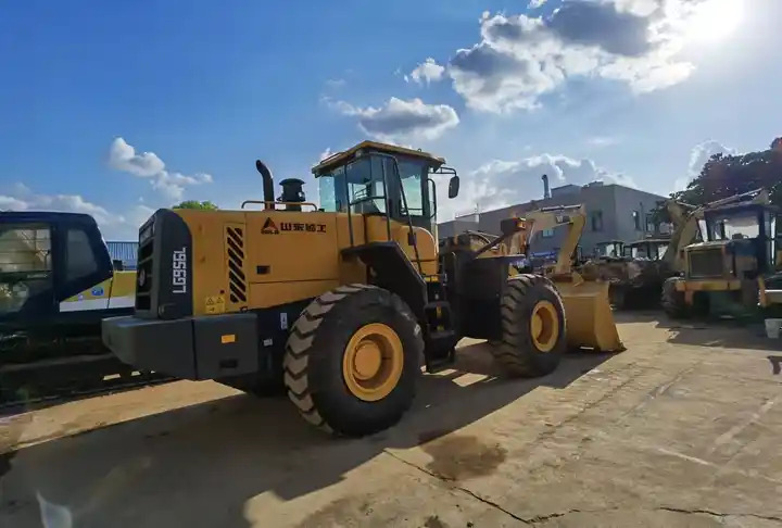 Original Used Loader Sdlg 956L China Brand,Best Price For Second Hand 3ton - 6t Wheel Loader,Tractor Loader For Sale - اللودر بعجل: صور 5 Original Used Loader Sdlg 956L China Brand,Best Price For Second Hand 3ton - 6t Wheel Loader,Tractor Loader For Sale - اللودر بعجل: صور 5