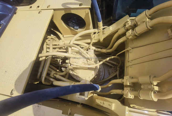 Original Well-Maintained Used Excavatorfor CAT 336D2L Sale - حفارات زحافة: صور 4 Original Well-Maintained Used Excavatorfor CAT 336D2L Sale - حفارات زحافة: صور 4