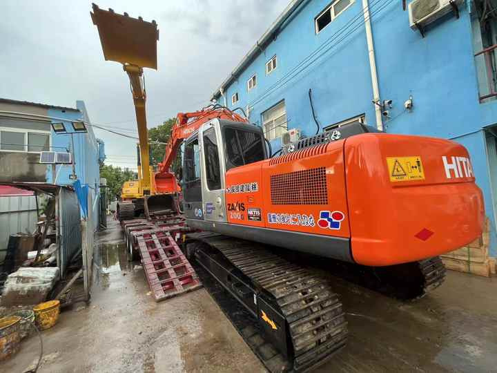 RuiLan Construction Digger Micro Crawler Excavator Used Hitachi ZX200 Crawler Excavator Hot Sale In Stock, Hitachi Excavators - حفارات زحافة: صور 2 RuiLan Construction Digger Micro Crawler Excavator Used Hitachi ZX200 Crawler Excavator Hot Sale In Stock, Hitachi Excavators - حفارات زحافة: صور 2