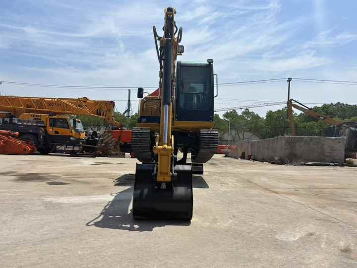 Used Excavators CAT 306E New Arrival Japan 6 Tons Hydraulic Crawler CAT Caterpillar 306E Used CAT Excavator - حفارة: صور 3 Used Excavators CAT 306E New Arrival Japan 6 Tons Hydraulic Crawler CAT Caterpillar 306E Used CAT Excavator - حفارة: صور 3