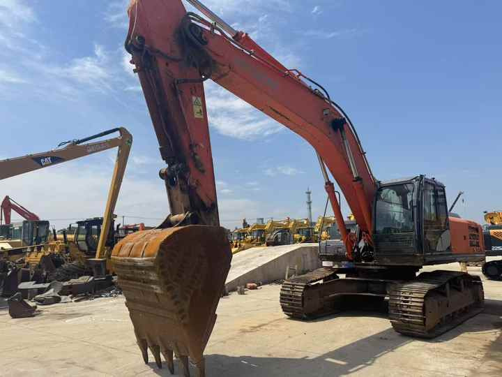 Used Machinery ZX350-5G ZX350-3G 35 Ton Crawler Used Hitachi Excavators Hitachi Heavy Duty Machine ZAXIS 350-5G 350-3G for Sale - حفارة: صور 4 Used Machinery ZX350-5G ZX350-3G 35 Ton Crawler Used Hitachi Excavators Hitachi Heavy Duty Machine ZAXIS 350-5G 350-3G for Sale - حفارة: صور 4