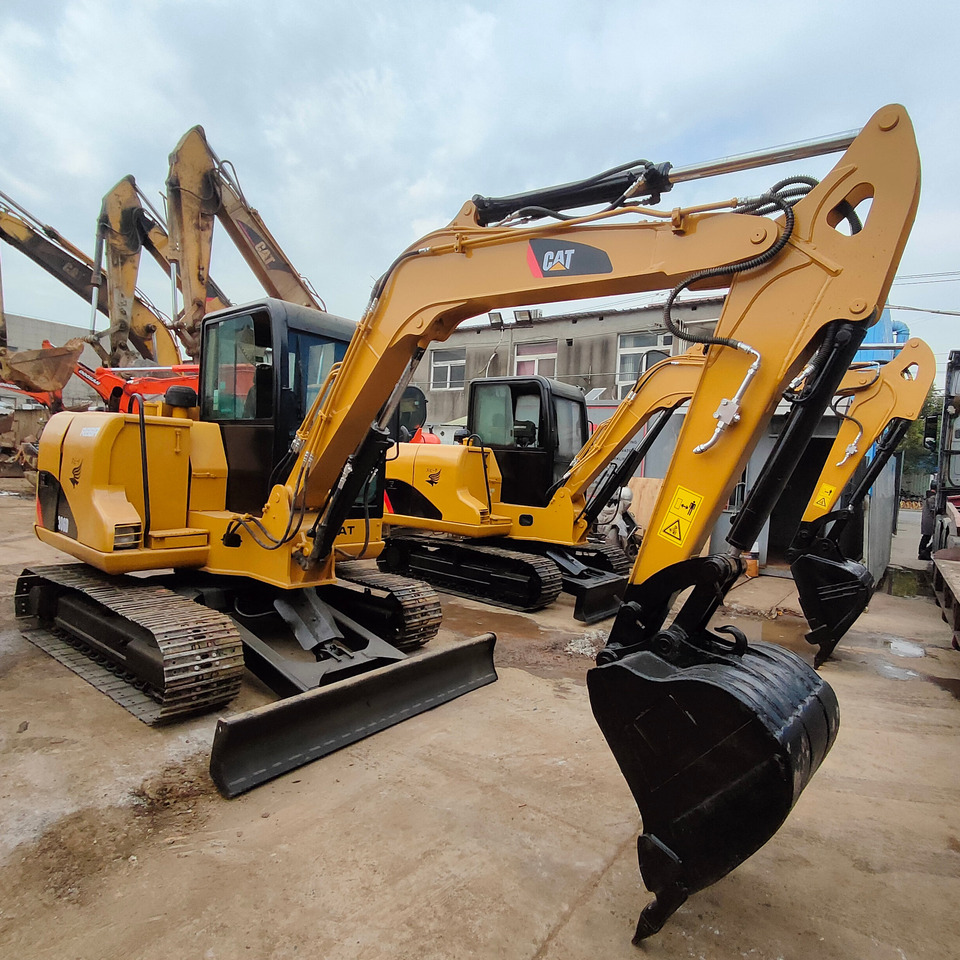 Used Mini cat 306 excavator 6tons excavator on sale - حفارات زحافة: صور 2 Used Mini cat 306 excavator 6tons excavator on sale - حفارات زحافة: صور 2