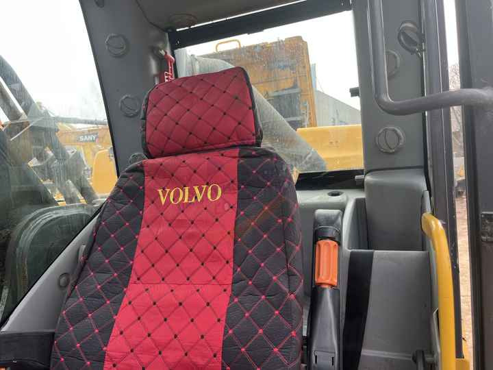 Used Volvo EC480 Excavator 48 Ton Original Heavy Duty Equipment Digger Secondhand Crawler Hydraulic Excavator Volvo EC480DL - حفارات زحافة: صور 4 Used Volvo EC480 Excavator 48 Ton Original Heavy Duty Equipment Digger Secondhand Crawler Hydraulic Excavator Volvo EC480DL - حفارات زحافة: صور 4