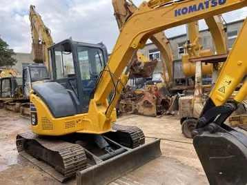 Used komatsu PC 56-7 pc55 Pc60-7 Crawler Excavator 6 Ton Excavator In Shanghai China For Sale PC 60 60-7 PC60 Nice excavator - حفارات زحافة: صور 4 Used komatsu PC 56-7 pc55 Pc60-7 Crawler Excavator 6 Ton Excavator In Shanghai China For Sale PC 60 60-7 PC60 Nice excavator - حفارات زحافة: صور 4