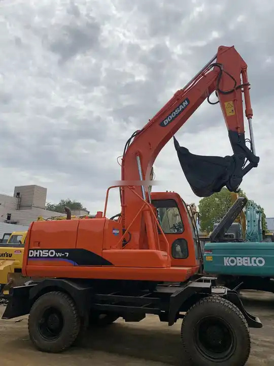 حفارات زحافة Wheel digging excavator Used DOOSAN150W DH150W DH150W-7 / second-hand KOREA engine DOOSAN DH 150 150W-7 DOOSAN150: صور 6