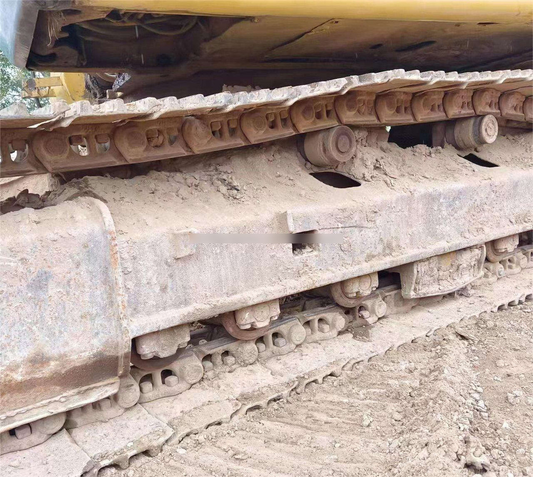 Hot used excavator cat 312 320c 320d 330 Japan used caterpillar excavator for sale - حفارات زحافة: صور 4 Hot used excavator cat 312 320c 320d 330 Japan used caterpillar excavator for sale - حفارات زحافة: صور 4
