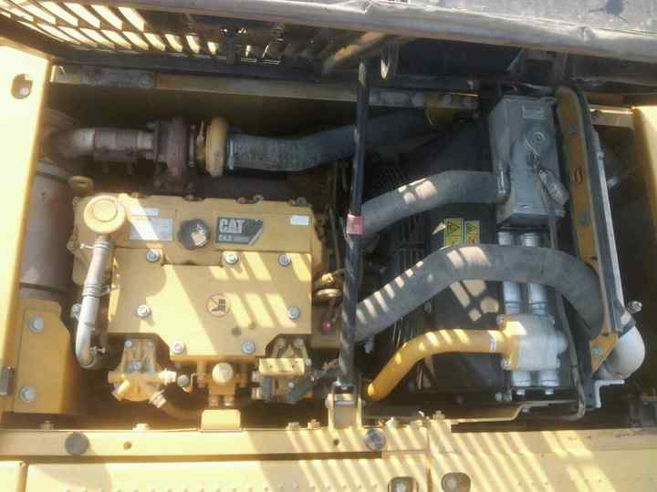 Used excavator cat 312 320c 320CL320d 330 Japan used caterpillar excavator - حفارات زحافة: صور 4 Used excavator cat 312 320c 320CL320d 330 Japan used caterpillar excavator - حفارات زحافة: صور 4