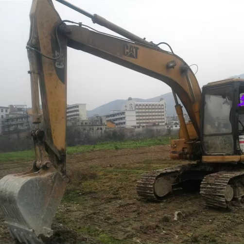 Used excavator cat 312 320c 320CL320d 330 Japan used caterpillar excavator - حفارات زحافة: صور 1 Used excavator cat 312 320c 320CL320d 330 Japan used caterpillar excavator - حفارات زحافة: صور 1