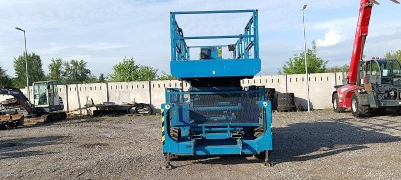Genie GS5390 - 18m - 4x4 - Diesel - رافعات مقصية: صور 3 Genie GS5390 - 18m - 4x4 - Diesel - رافعات مقصية: صور 3