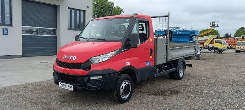 Iveco 35C13 - Tipper - قلابات: صور 4 Iveco 35C13 - Tipper - قلابات: صور 4
