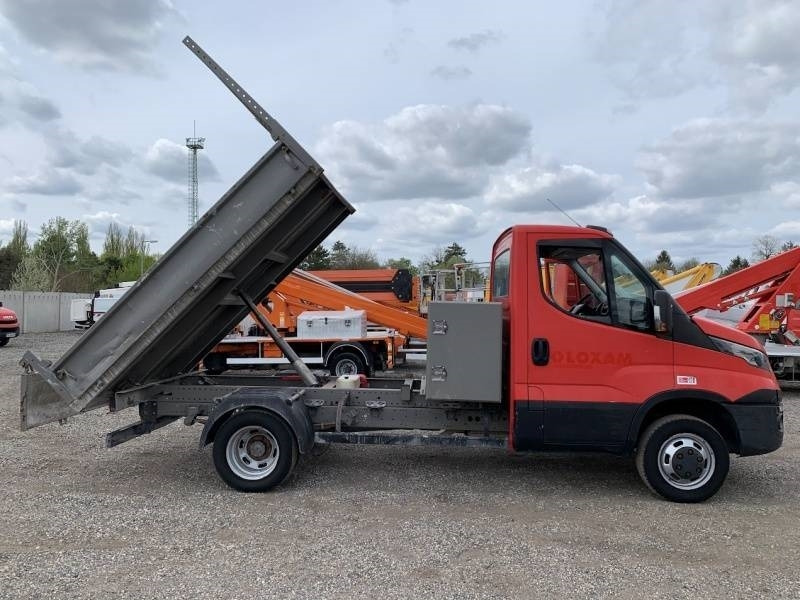 Iveco 35C13 - Tipper - قلابات: صور 1 Iveco 35C13 - Tipper - قلابات: صور 1