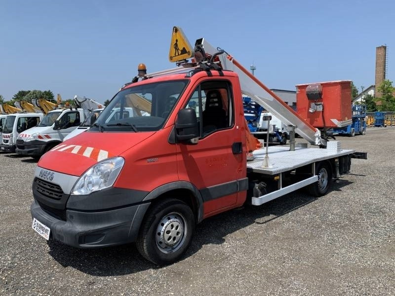 Iveco Daily Multitel 160 ALU DS - 16m - مصاعد الازدهار محمولة على شاحنة: صور 2 Iveco Daily Multitel 160 ALU DS - 16m - مصاعد الازدهار محمولة على شاحنة: صور 2