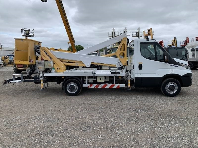 Iveco Daily Multitel HX200 - 20 m - مصاعد الازدهار محمولة على شاحنة: صور 4 Iveco Daily Multitel HX200 - 20 m - مصاعد الازدهار محمولة على شاحنة: صور 4