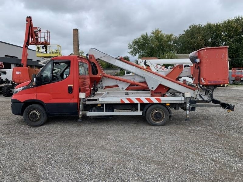 Iveco Daily Multitel MX170 - 17m - 200 kg - مصاعد الازدهار محمولة على شاحنة: صور 5 Iveco Daily Multitel MX170 - 17m - 200 kg - مصاعد الازدهار محمولة على شاحنة: صور 5