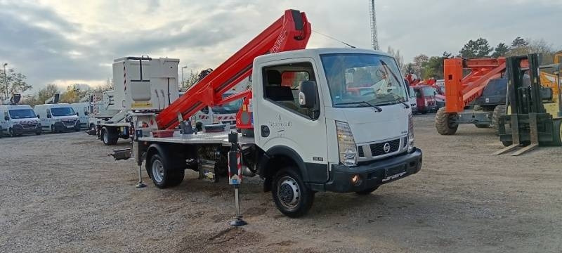 Nissan Cabstar Ruthmann-Ecoline 180 - 18m - 230 kg - مصاعد الازدهار محمولة على شاحنة: صور 1 Nissan Cabstar Ruthmann-Ecoline 180 - 18m - 230 kg - مصاعد الازدهار محمولة على شاحنة: صور 1