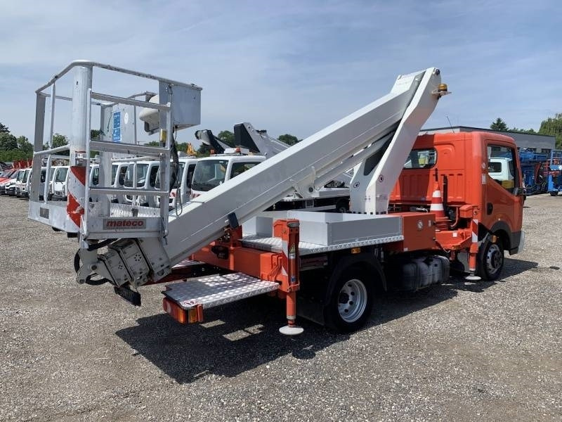 Nissan Cabstar Ruthmann-Steiger TB220 - 22,1m - 200 kg - مصاعد الازدهار محمولة على شاحنة: صور 5 Nissan Cabstar Ruthmann-Steiger TB220 - 22,1m - 200 kg - مصاعد الازدهار محمولة على شاحنة: صور 5