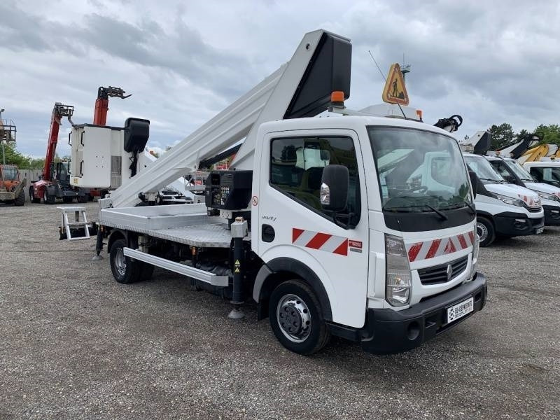 Renault Maxity ISOLI VT60NE - 20m, 250kg - مصاعد الازدهار محمولة على شاحنة: صور 1 Renault Maxity ISOLI VT60NE - 20m, 250kg - مصاعد الازدهار محمولة على شاحنة: صور 1